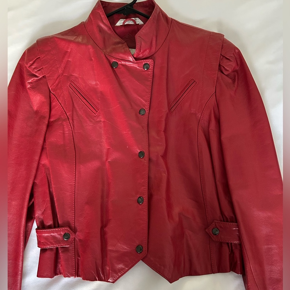 Cropped Vintage Ada Red Leather Jacket
